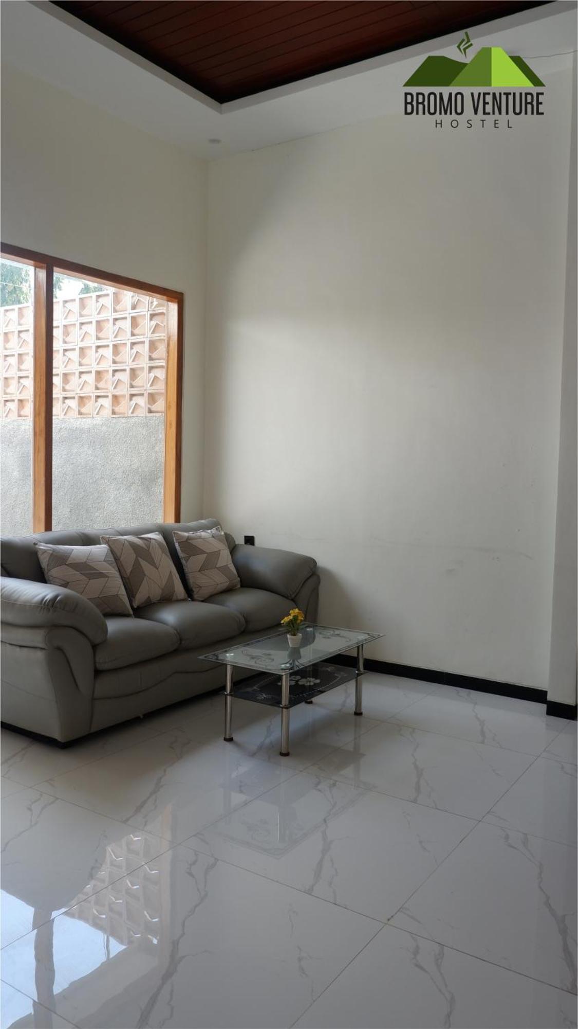 Bromo Venture Hostel Probolinggo Εξωτερικό φωτογραφία