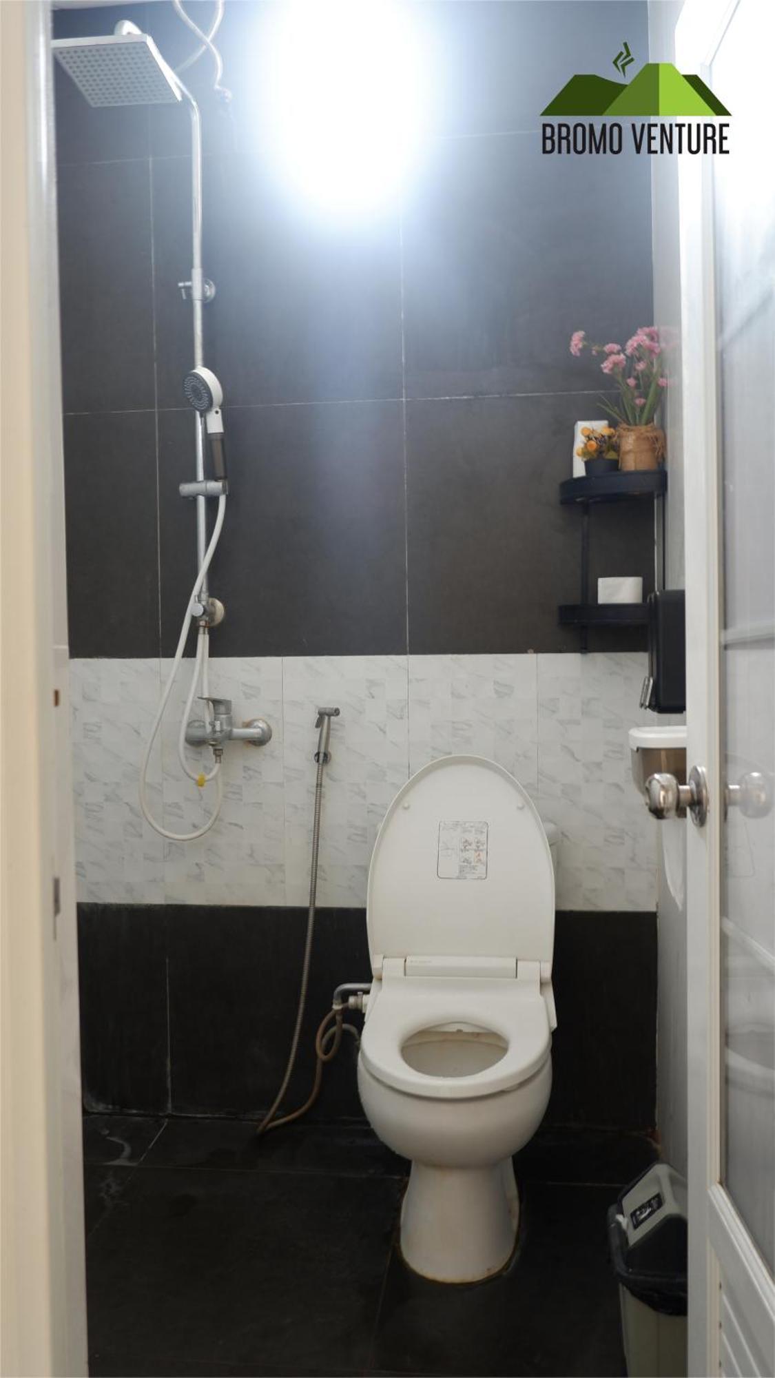 Bromo Venture Hostel Probolinggo Εξωτερικό φωτογραφία